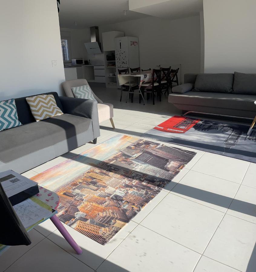 Duplex Neuf 90 M2 - 3 Chambres, Avec Jardin A Sartrouville Εξωτερικό φωτογραφία